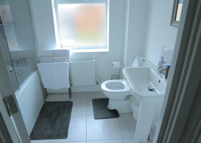 Semesterbostad Beautiful New Family *