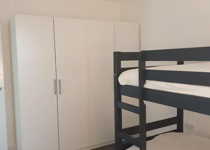 Beautiful New Family Leeds (West Yorkshire)